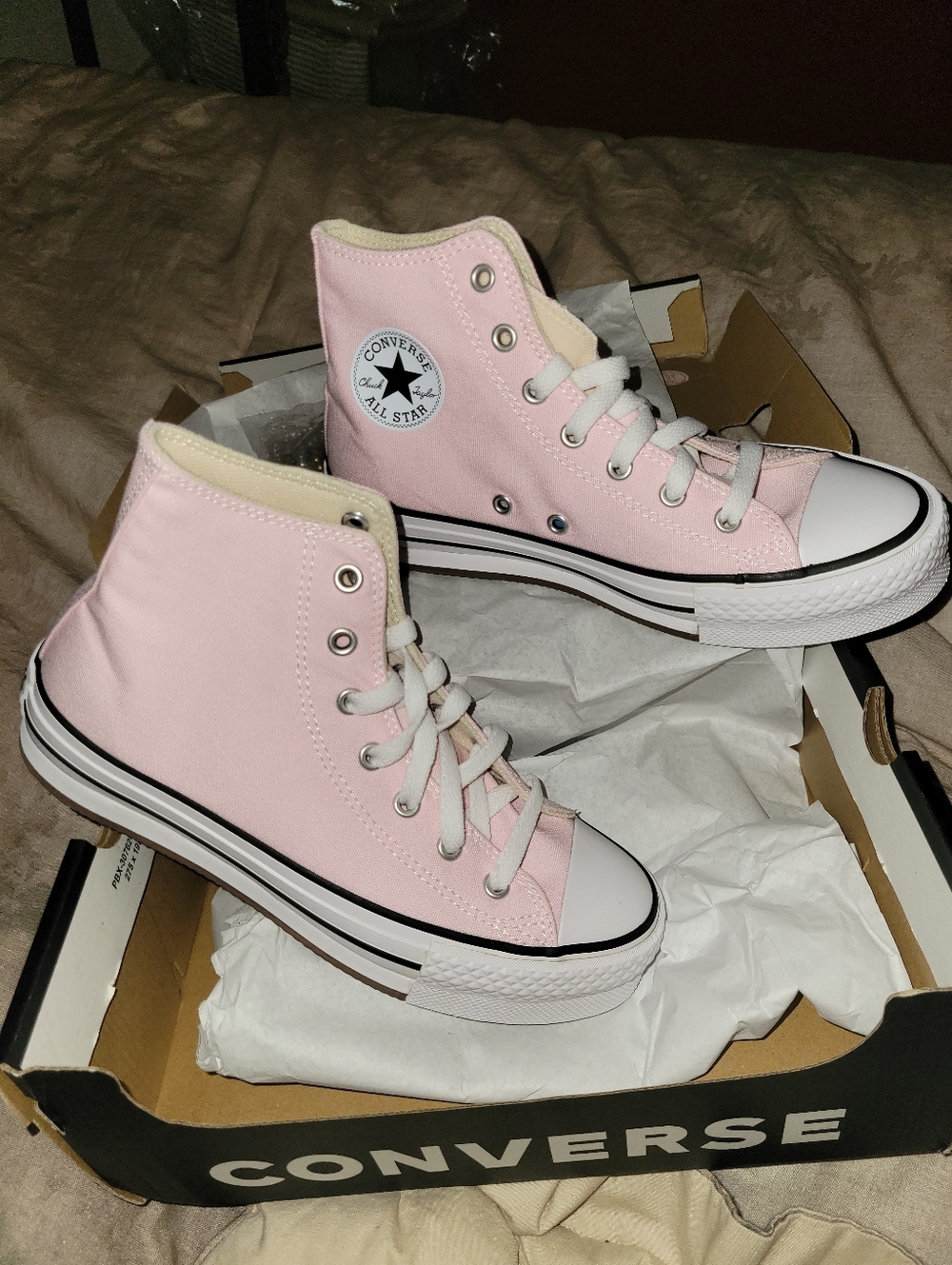 ALL STAR Chuck Taylor CONVERSE Sugar Berry Pink Sneakers 4 Womens 6/6.5